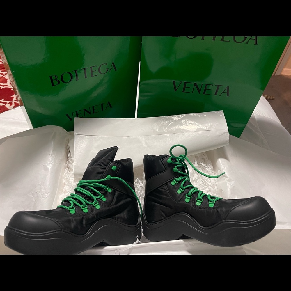 Bottega Veneta Puddle Bomber boot size 40